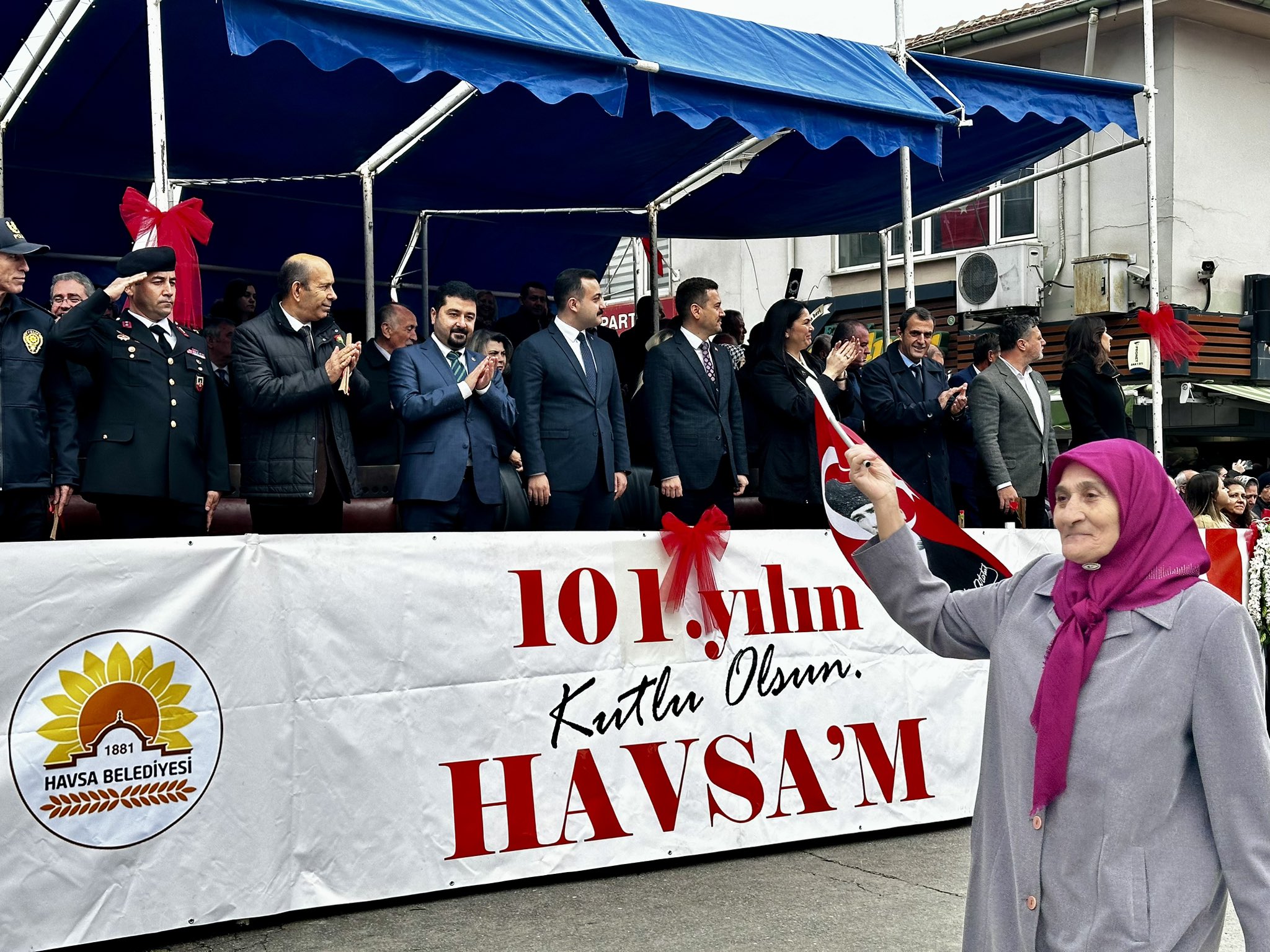 Galeri fotoğrafı 92